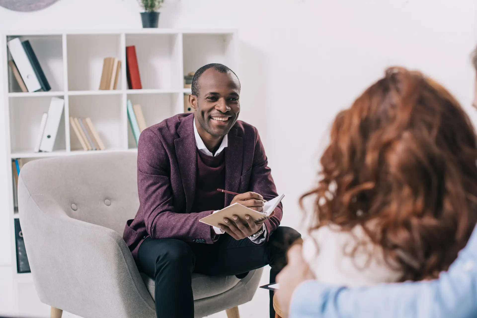 Image of schema therapist at the schema therapy training center practicing empathic confrontation.